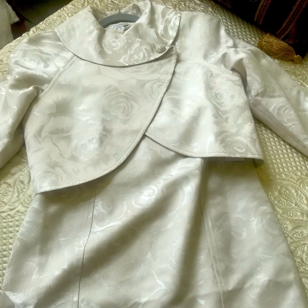 Off white Suit/ Dress ! Brand new!